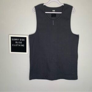 Nike Gray Ribbed Sleeveless Training Tank Men’s 4XL Crewneck Activewear Top
